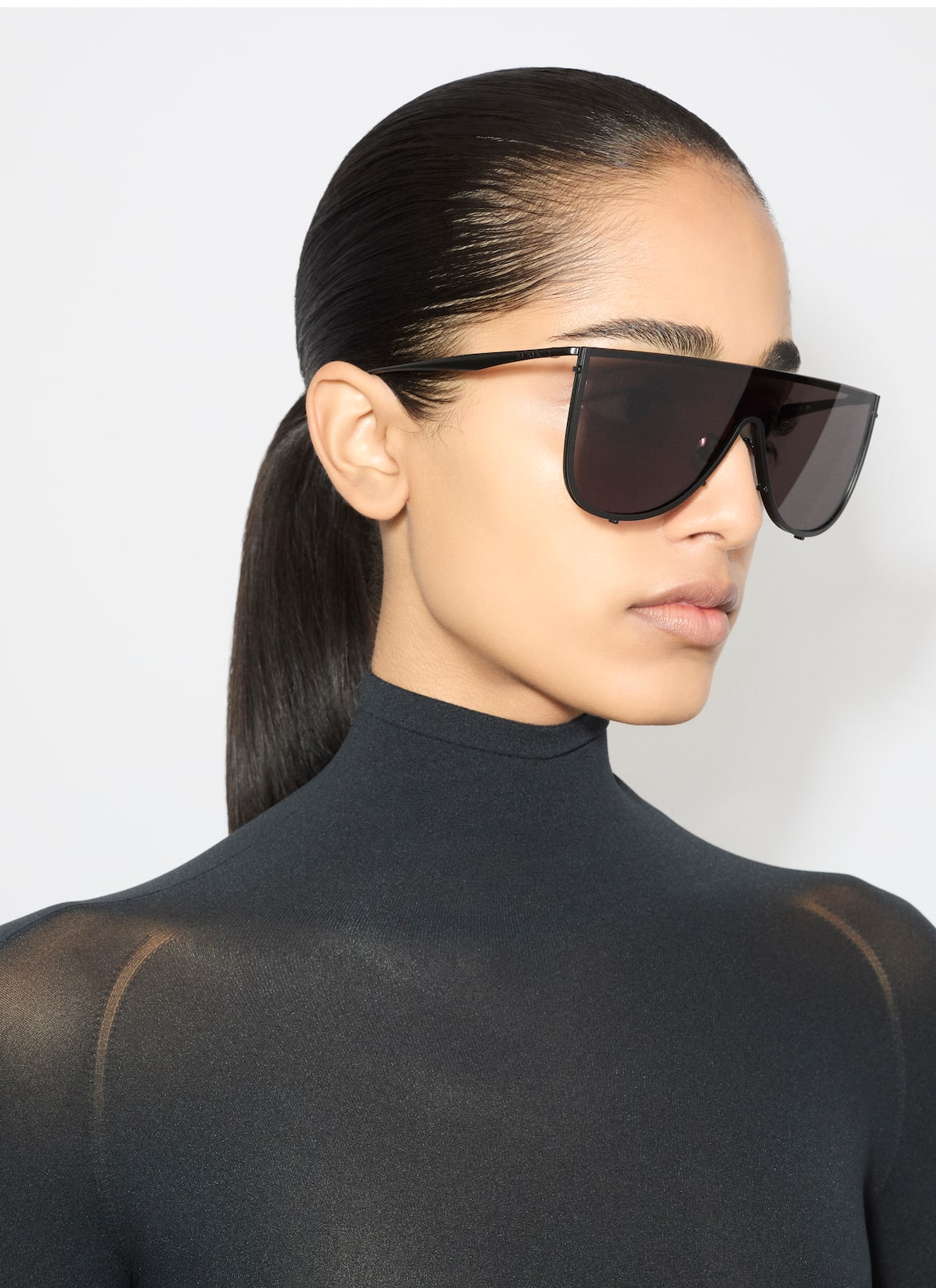 MASK SUNGLASSES IN METAL ALAÏA BLACK MASK SUNGLASSES IN METAL